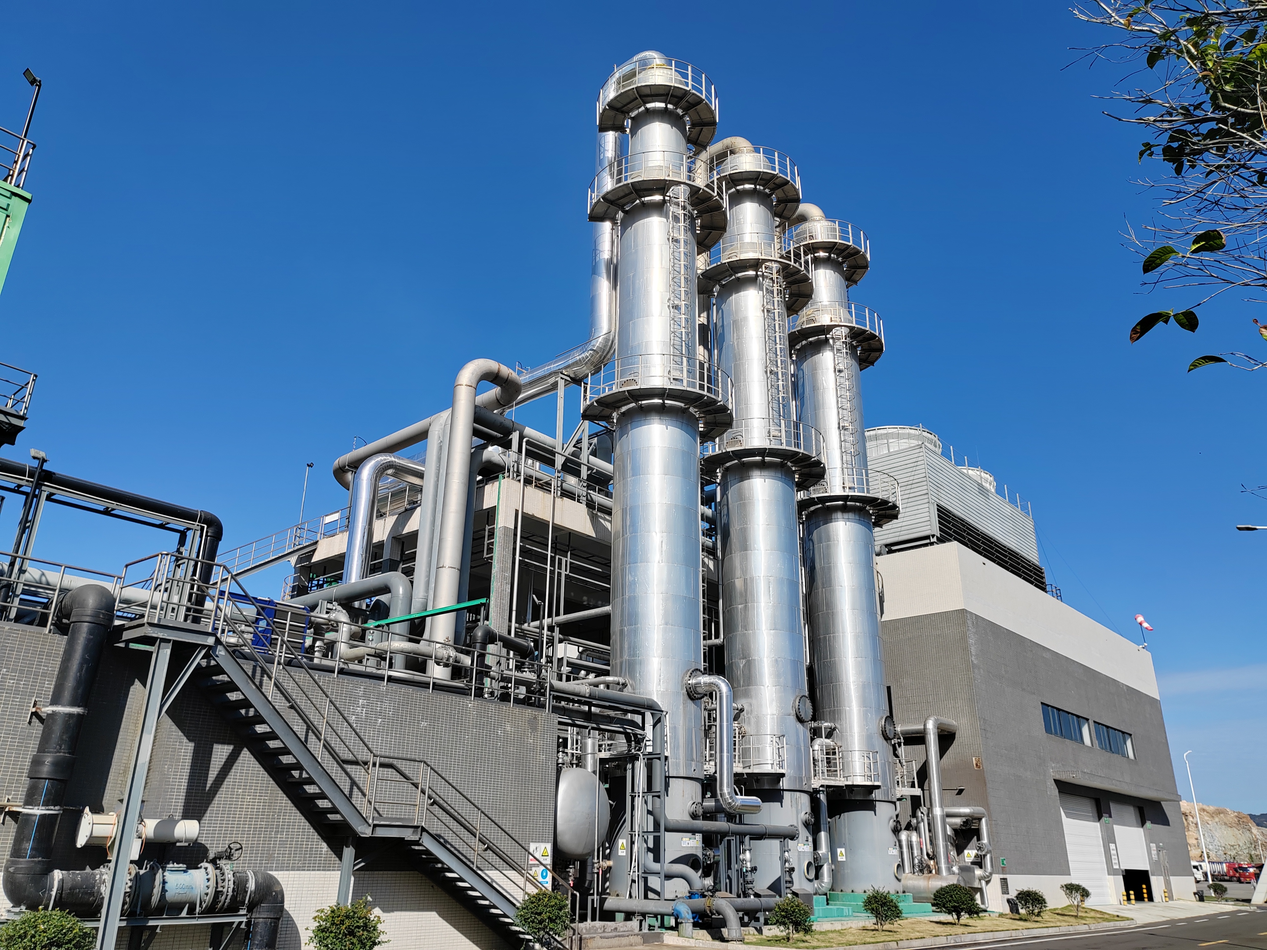 Heat Pump-based Energy-efficient Waste Heat Recovery Technology