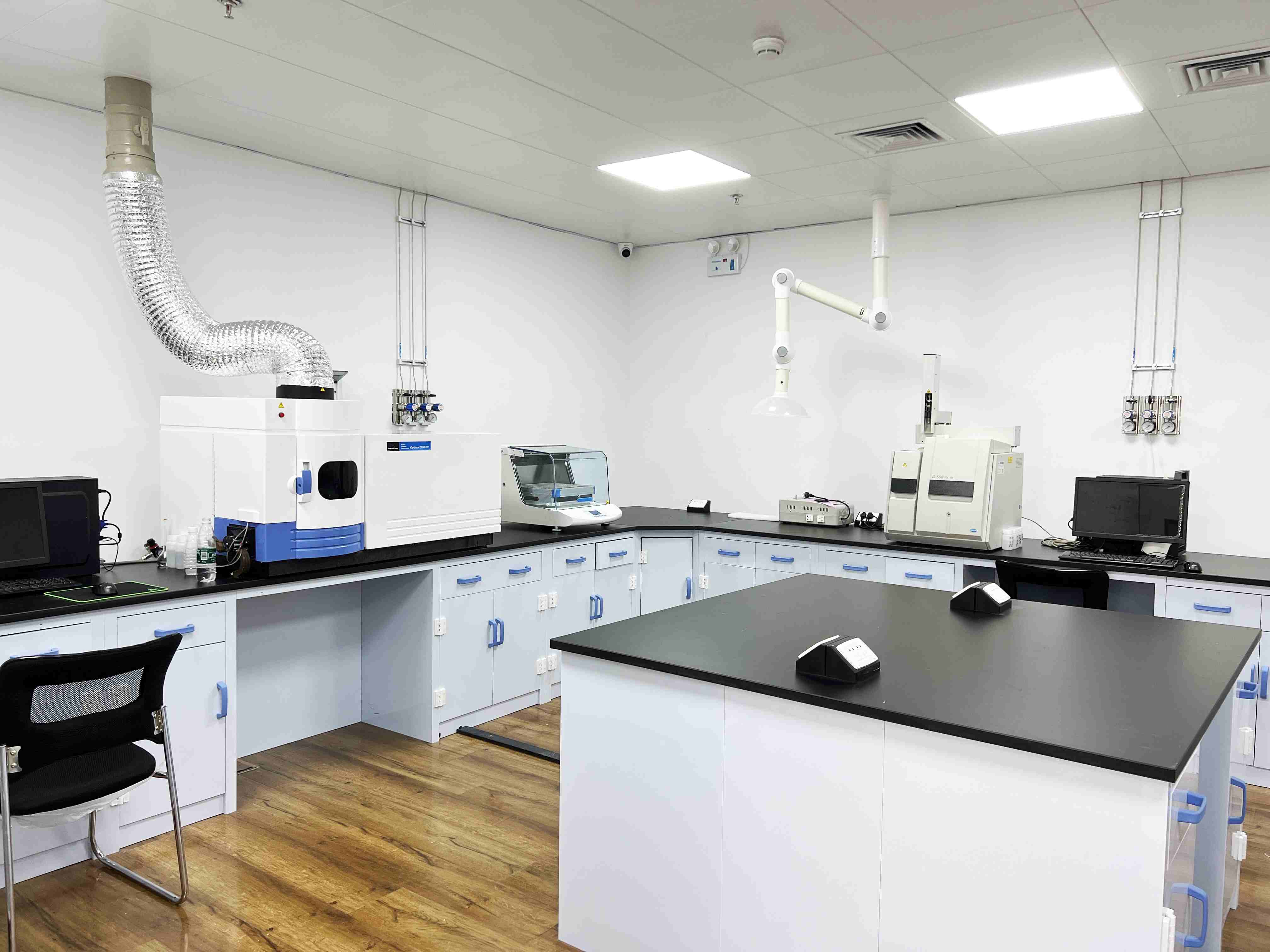 Laboratory environment