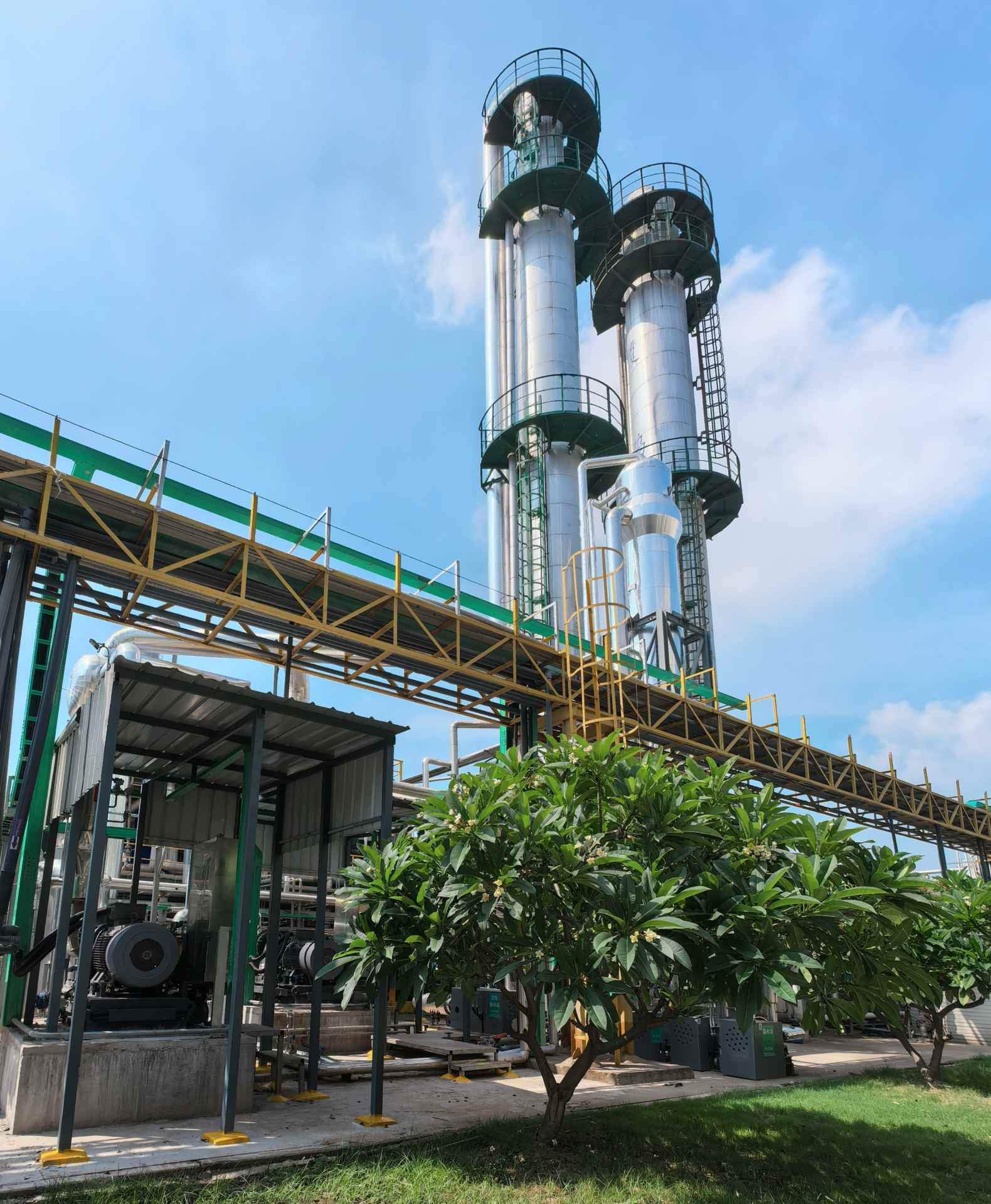 Xiamen New Energy Materials Co., Ltd. Distillation deamination heat pump energy-saving renovation project
